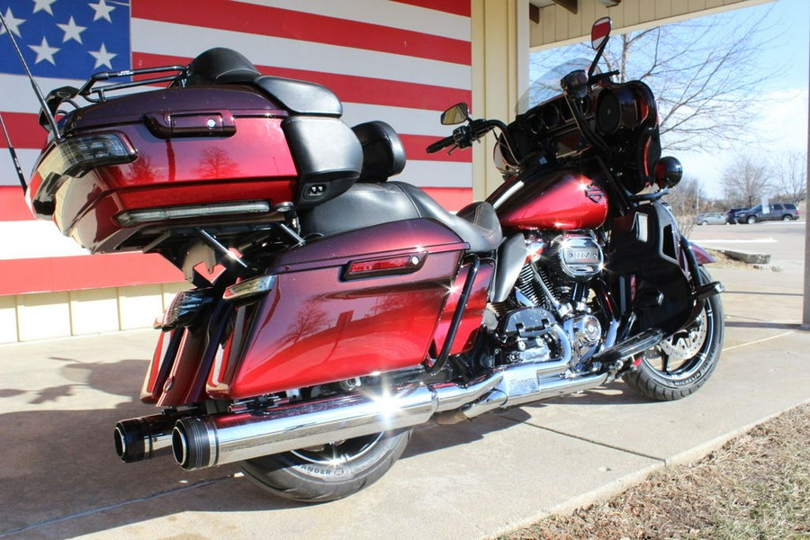 2018 Harley-Davidson® FLHTKSE - CVO™ Limited