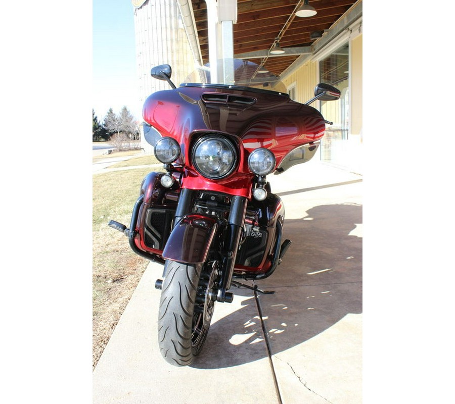 2018 Harley-Davidson® FLHTKSE - CVO™ Limited