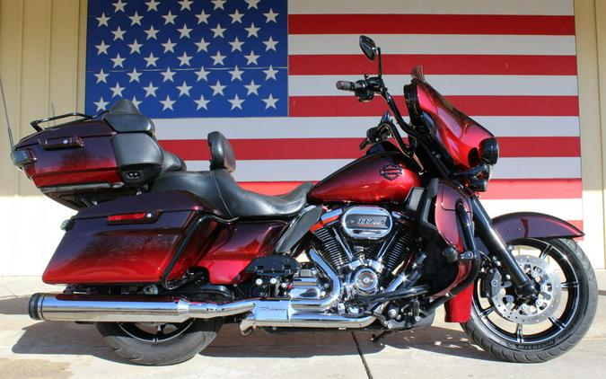 2018 Harley-Davidson® FLHTKSE - CVO™ Limited