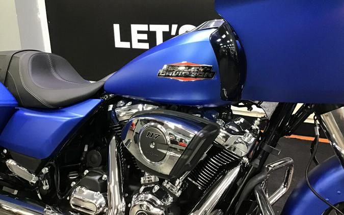 2026 Harley-Davidson® Road Glide® Aurora Blue Denim Chrome Trim