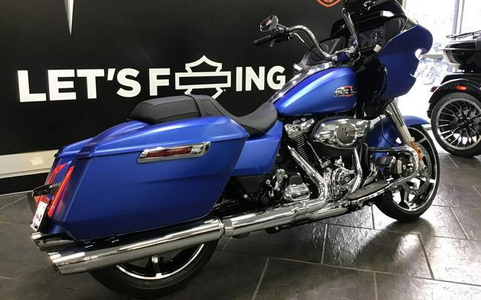 2026 Harley-Davidson® Road Glide® Aurora Blue Denim Chrome Trim