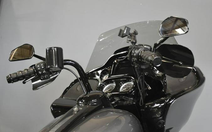 2021 Harley-Davidson Road Glide Limited Gauntlet Gray Metallic - Black Finish