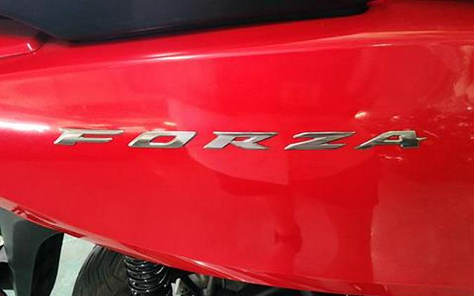 2014 Honda Forza™
