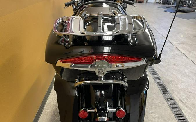 2023 Indian Motorcycle® Pursuit Limited Black Metallic