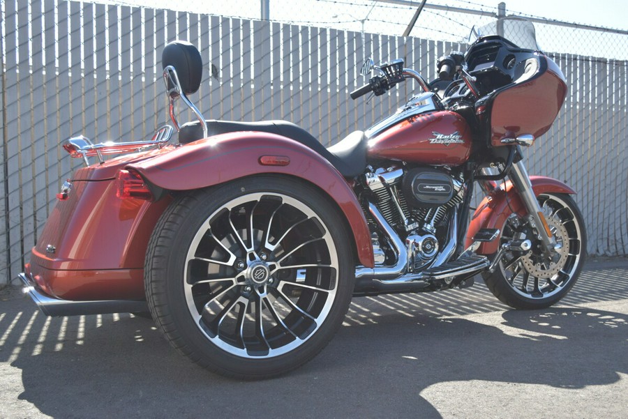 2025 Harley-Davidson Road Glide 3 Whiskey Fire