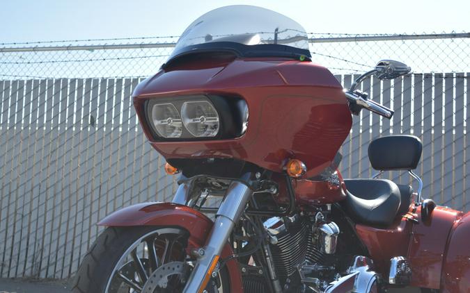 2025 Harley-Davidson Road Glide 3 Whiskey Fire