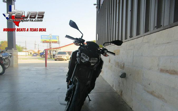 2024 Kawasaki Z900 ABS Metallic Spark Black/Metallic Matte Dark