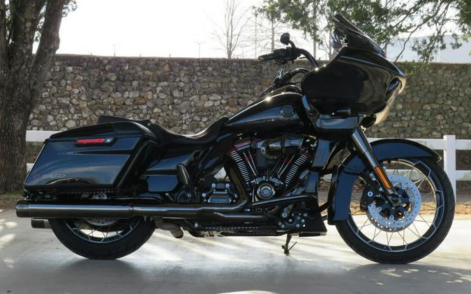 2022 Harley-Davidson® FLTRXSE - CVO™ Road Glide®