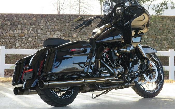 2022 Harley-Davidson® FLTRXSE - CVO™ Road Glide®