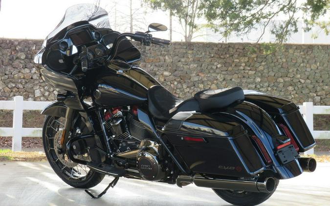 2022 Harley-Davidson® FLTRXSE - CVO™ Road Glide®