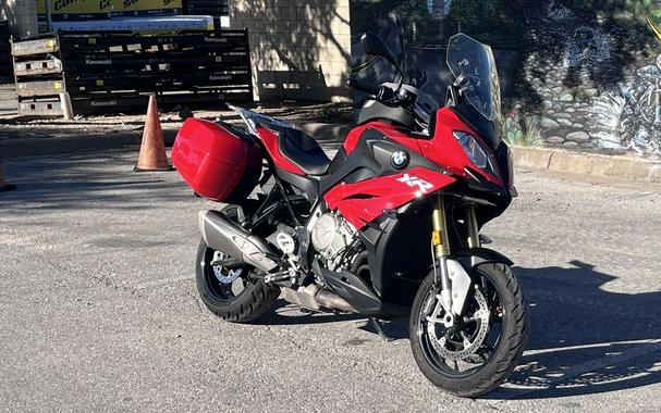2016 BMW S 1000 XR Racing Red