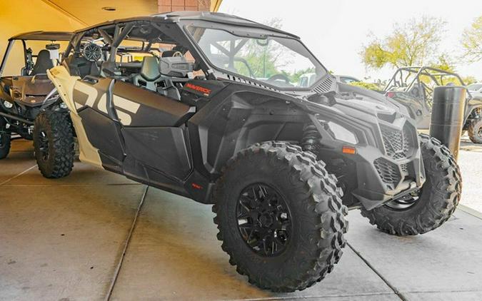2023 Can-Am Maverick X3 MAX DS Turbo Desert Tan & Carbon Black