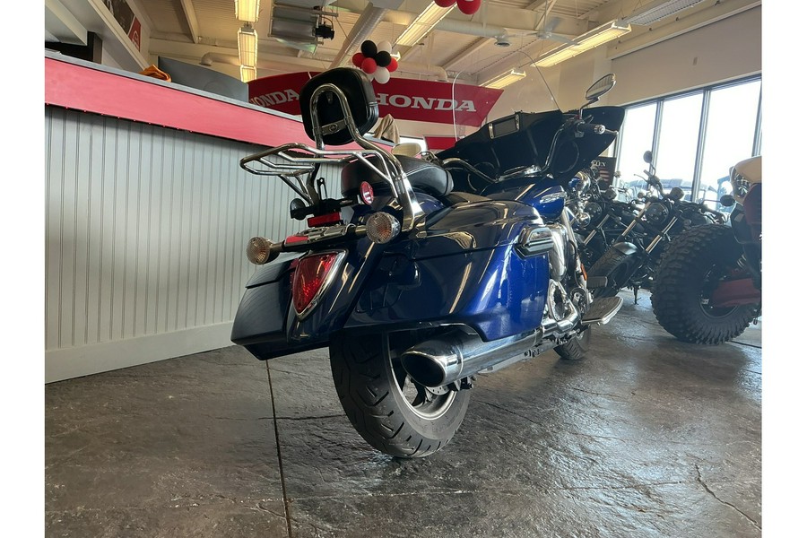 2013 V STAR 1300 DELUXE - Star Motorcycles