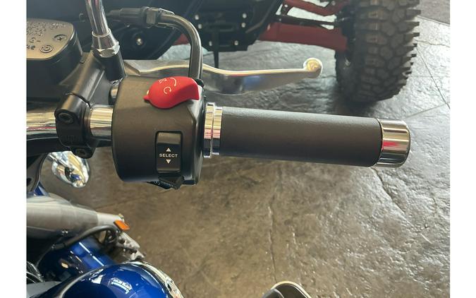 2013 V STAR 1300 DELUXE - Star Motorcycles