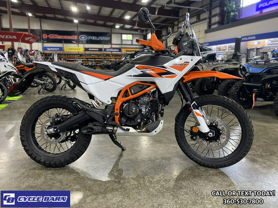 2026 KTM Adventure 390 R