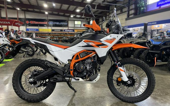 2026 KTM Adventure 390 R