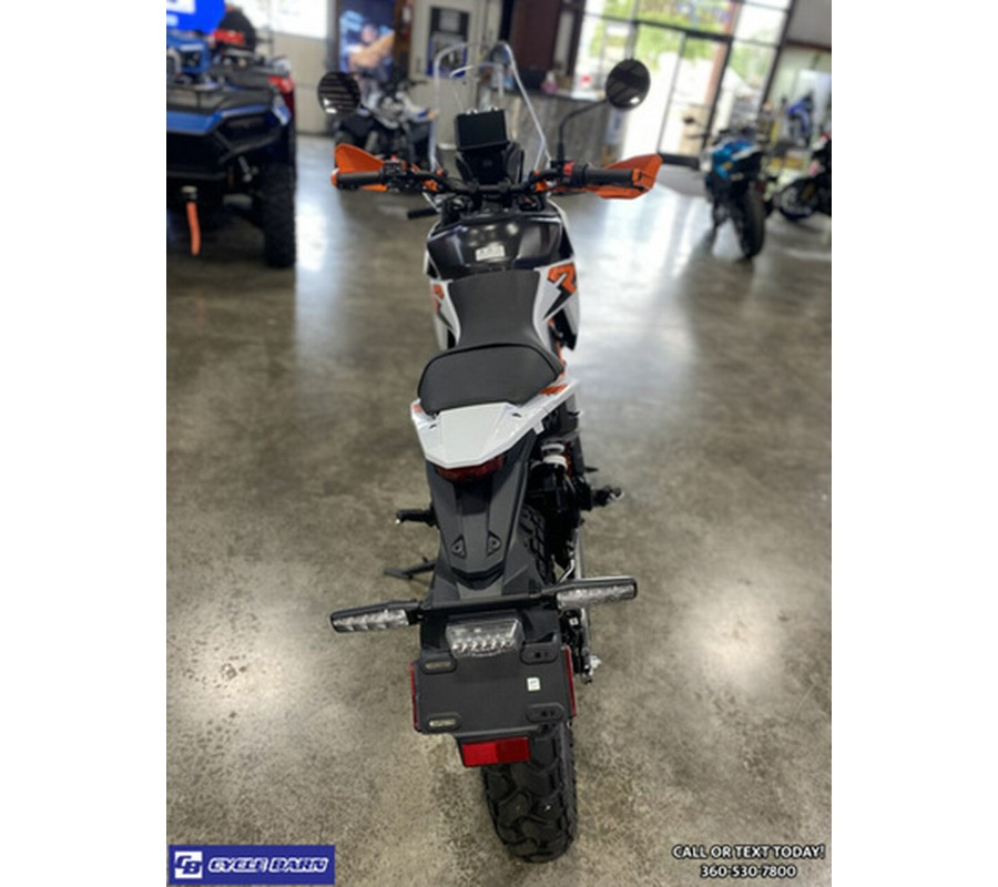2026 KTM Adventure 390 R
