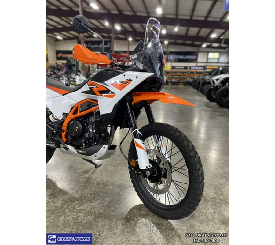 2026 KTM Adventure 390 R