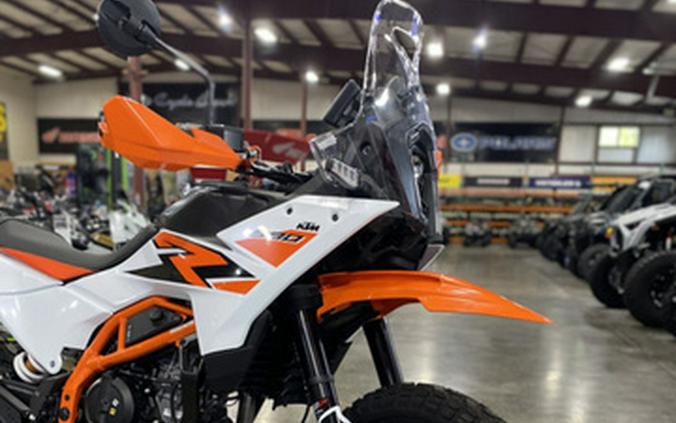 2026 KTM Adventure 390 R