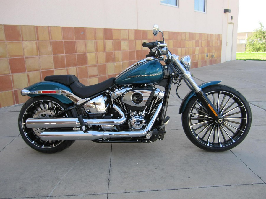 2026 Harley-Davidson Breakout TEAL THUNDER