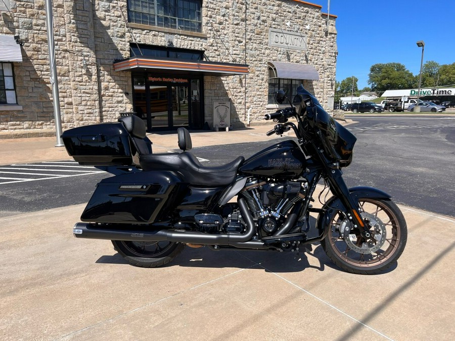 FLHXST 2022 Street Glide® ST