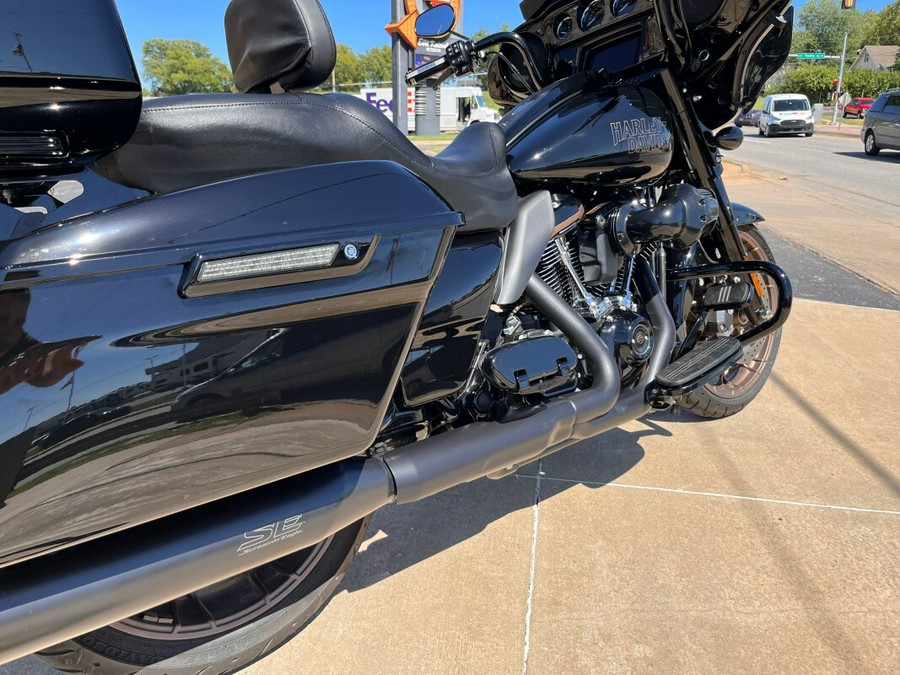 FLHXST 2022 Street Glide® ST