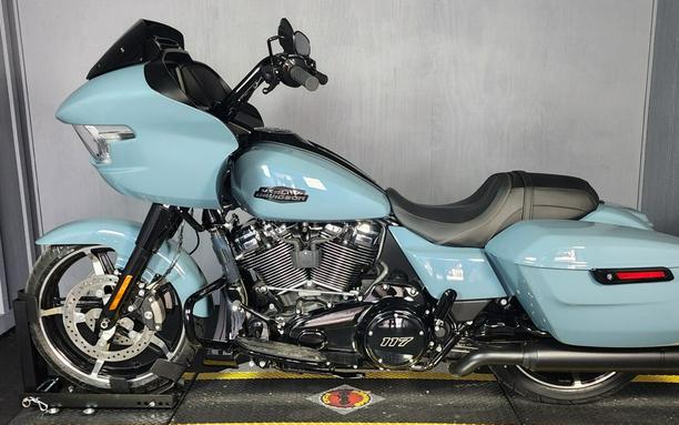 2024 Harley-Davidson Road Glide® FLTRX SHARKSKIN