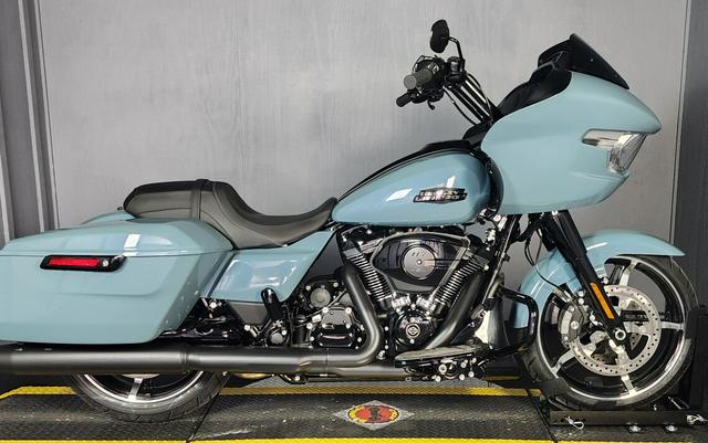 2024 Harley-Davidson Road Glide® FLTRX SHARKSKIN