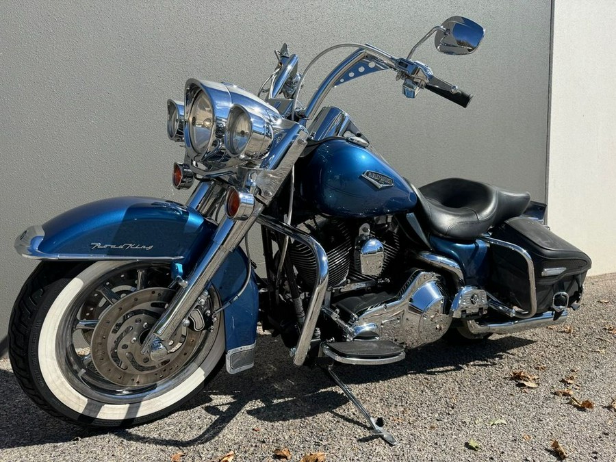 2006 Harley-Davidson® FLHRCI - Road King® Classic