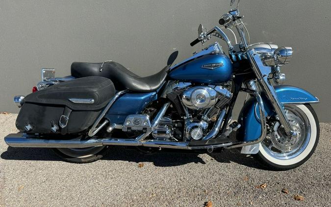 2006 Harley-Davidson® FLHRCI - Road King® Classic