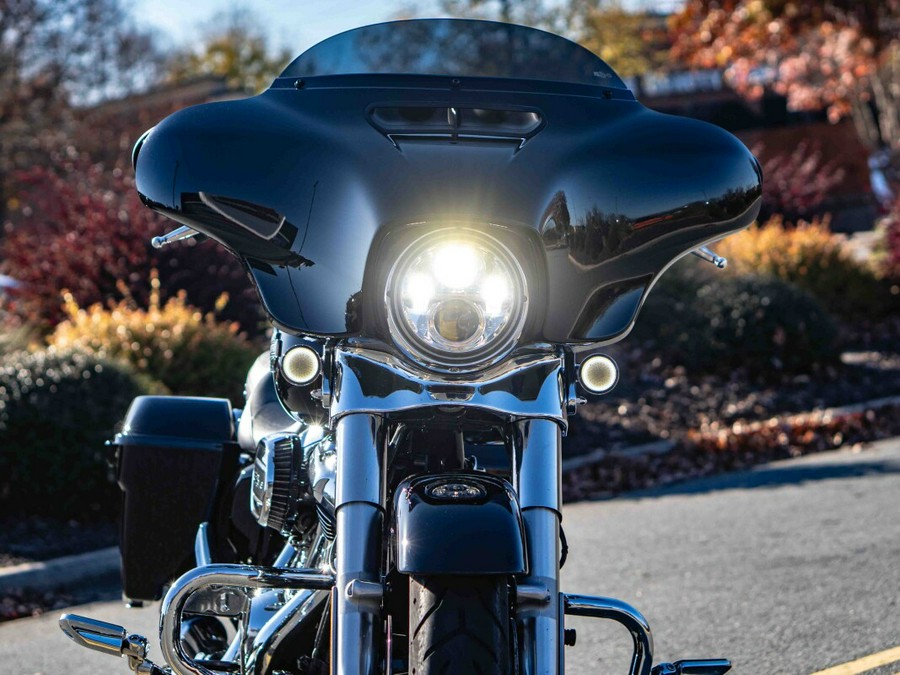 FLHXS 2022 Street Glide® Special