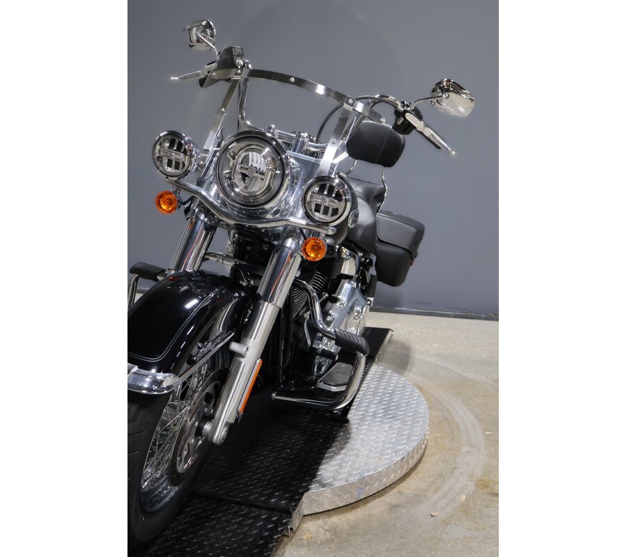 2021 Harley-Davidson Heritage Classic 107