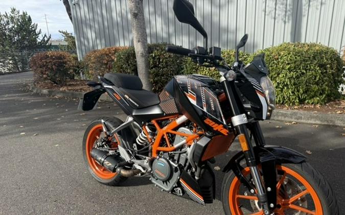 2016 KTM Duke 390