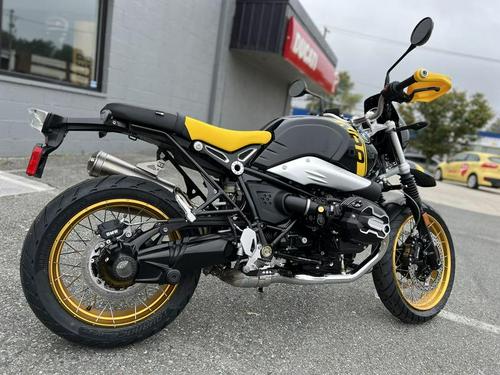 2021 BMW R nineT Pure Review: Option 719 Edition + Select Package