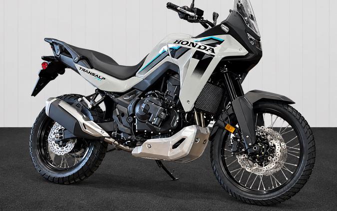 2026 Honda Transalp E-Clutch