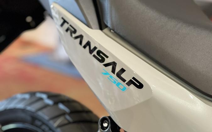 2026 Honda Transalp E-Clutch