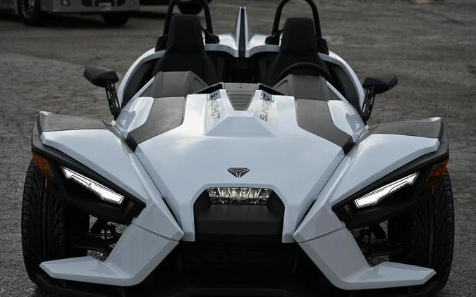 2023 Polaris Slingshot® Slingshot® S Manual