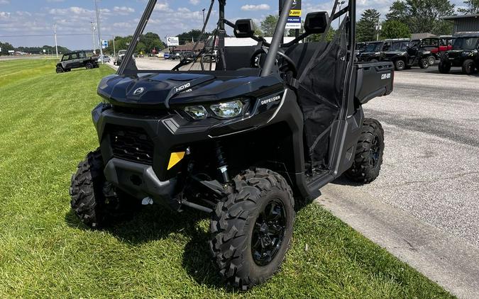 2023 Can-Am® Defender DPS HD10 Timeless Black