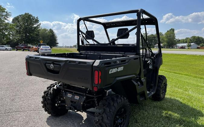 2023 Can-Am® Defender DPS HD10 Timeless Black