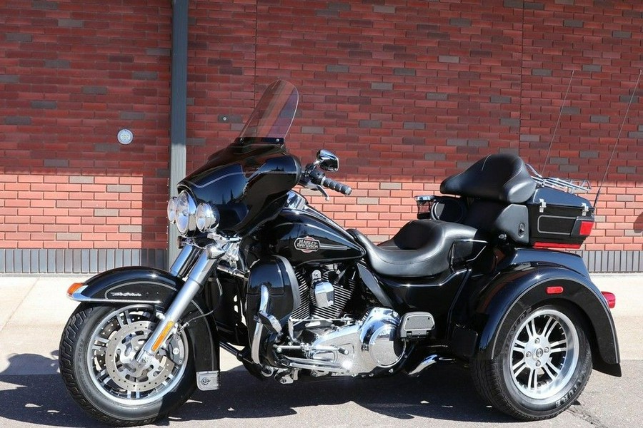 2011 Harley-Davidson® FLHTCUTG - Tri Glide® Ultra Classic®