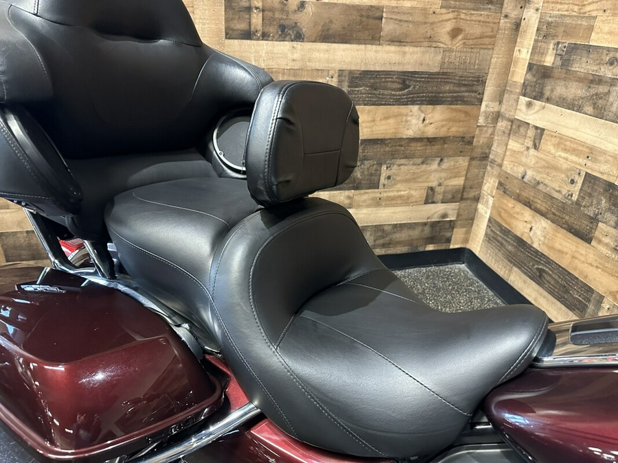 2019 Harley-Davidson® Road Glide® Ultra Twisted Cherry FLTRU