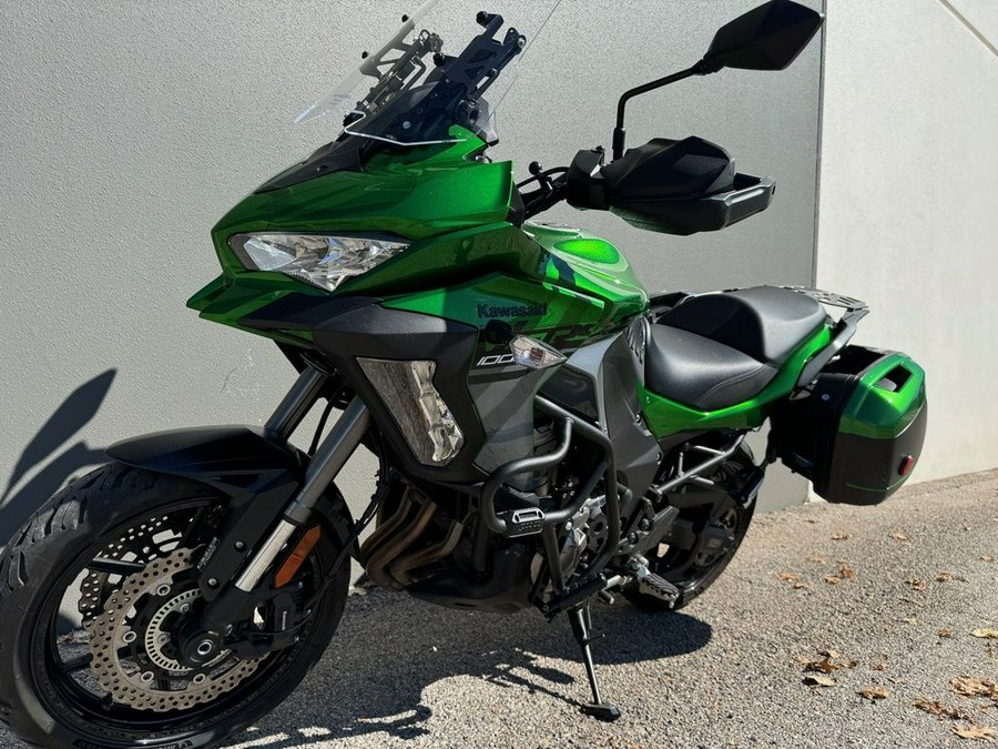 2020 Kawasaki Versys® 1000 SE LT+