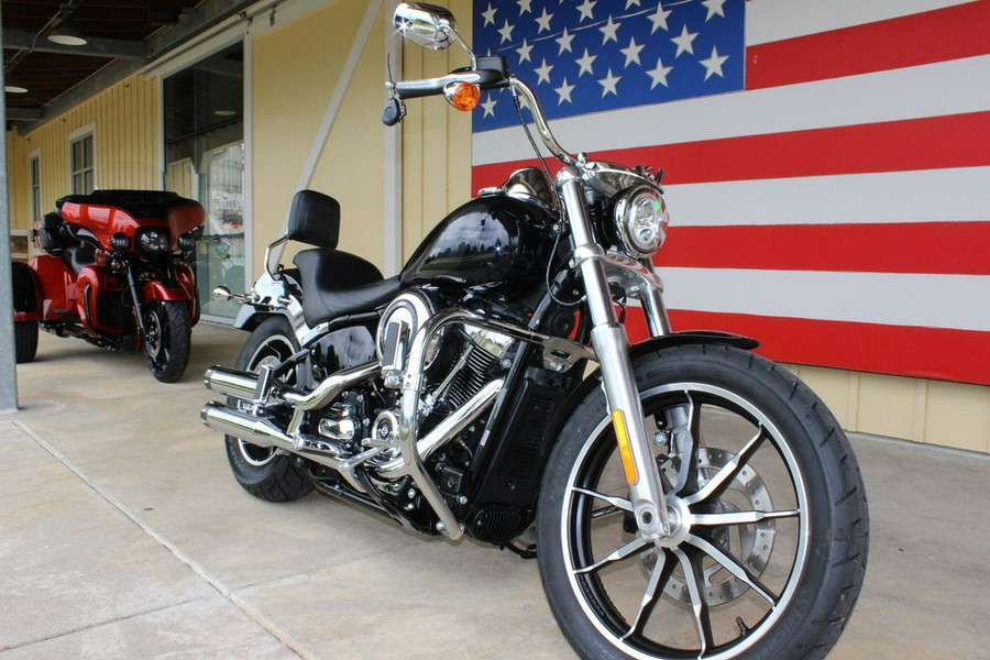 2019 Harley-Davidson® FXLR - Softail® Low Rider®