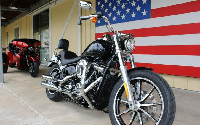 2019 Harley-Davidson® FXLR - Softail® Low Rider®