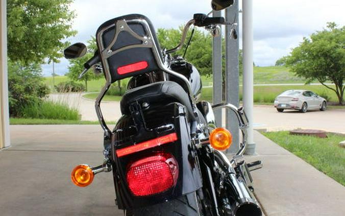 2019 Harley-Davidson® FXLR - Softail® Low Rider®