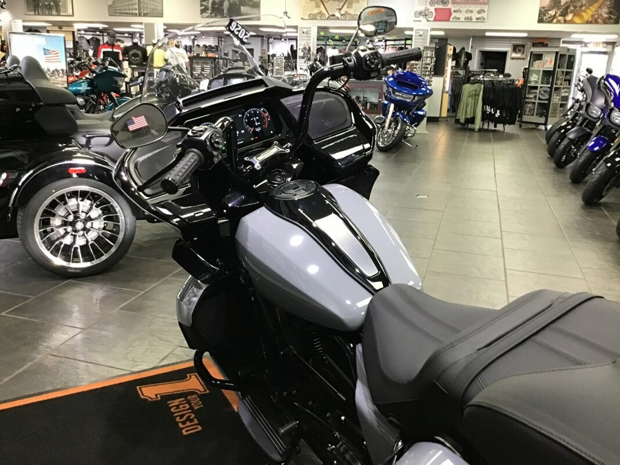 2026 Harley-Davidson® Road Glide Limited Dark Billiard Gray Black Trim