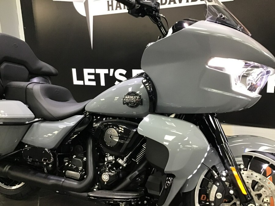 2026 Harley-Davidson® Road Glide Limited Dark Billiard Gray Black Trim