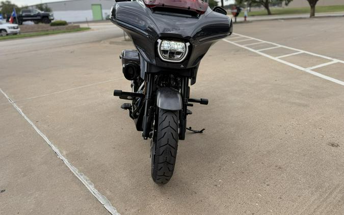 2026 Harley-Davidson® CVO Street Glide ST Inferno Gray
