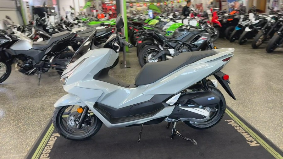 2026 Honda PCX ABS