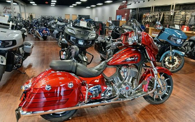 2017 Indian Chieftain Elite Fireglow Red Candy W/ Marble Accents